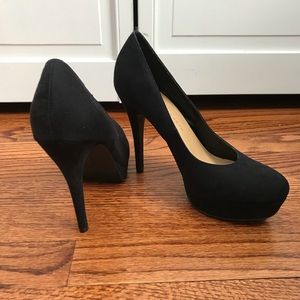 Lauren Conrad Suede heels